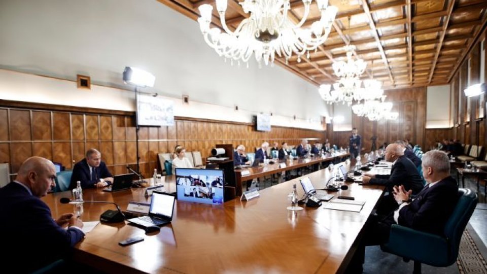 Guvernul vrea să lege sporurile pentru fondurile europene de performanță