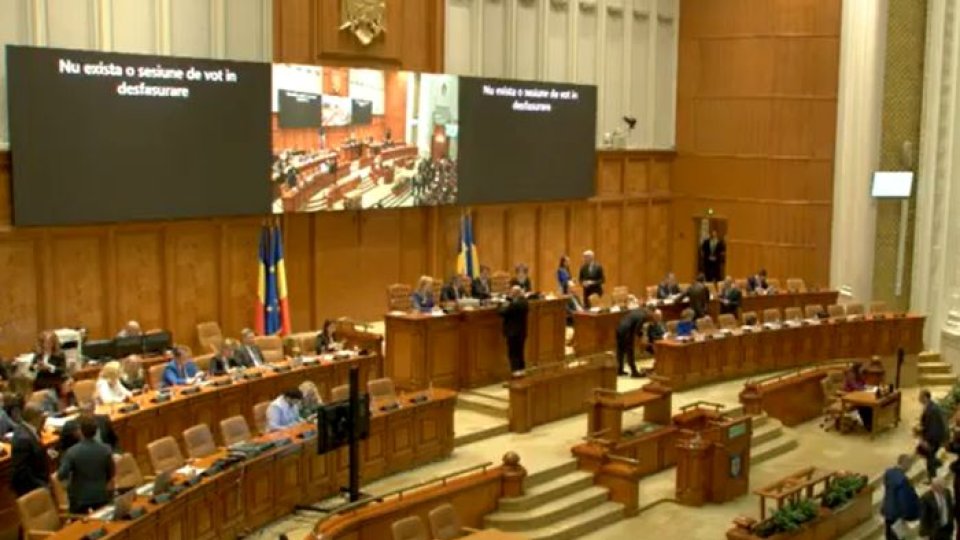LIVE VIDEO Guvernul Bolojan în fața moțiunii de cenzură