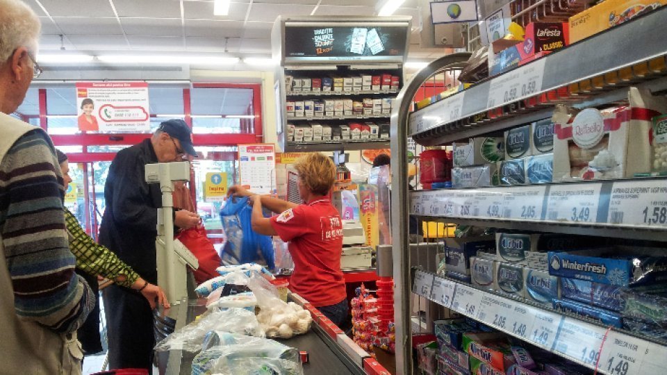 Deputații au prelungit plafonarea adaosului comercial la alimentele de bază