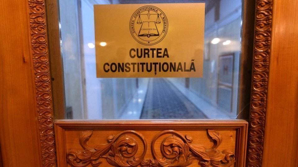 CCR a admis sesizarea depusă de Înalta Curte de Casaţie şi Justiţie în legătură cu legea privind pensiile magistraţilor