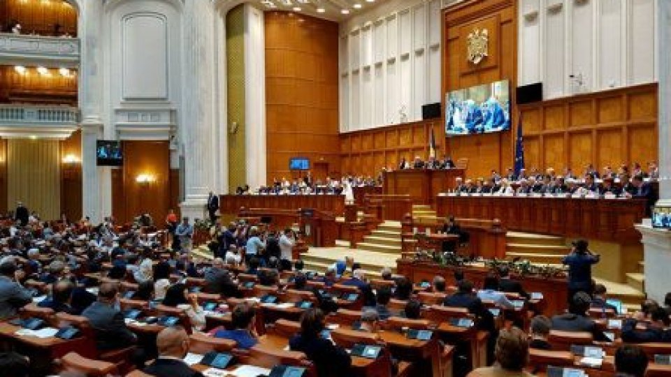Ședință suspendată în Comisia pentru Muncă. Pe ordinea de zi era eliminarea pensiilor speciale pentru aleșii locali